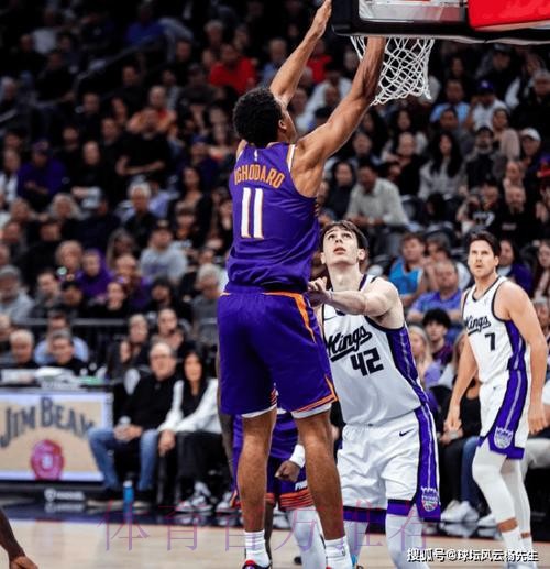 布克33分带队狂胜!太阳129-102大破国王,威少加冕控卫历史得分王 布克33分带队狂胜!太阳129-102大破国王,威少加冕控卫历史得分王